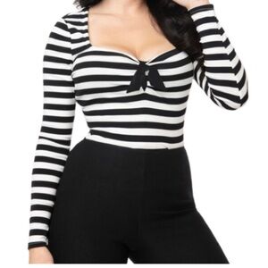 Unique Vintage Black & White Stripe Maxine Top Small